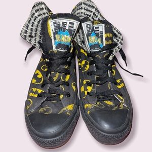 Vintage 1989 High Top Batman Converse Sneakers